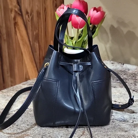 Tory Burch EUC Mini Drawstring Bucket Bag Purse Black Leather - Picture 1 of 8